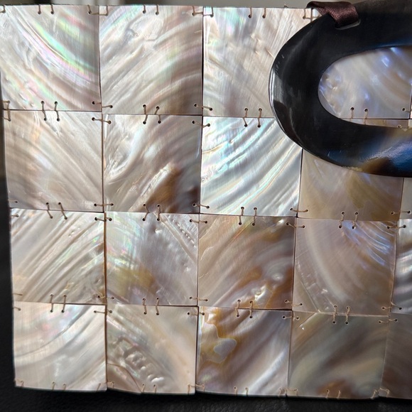 NWT Elegant Mother of Pearl Clutch - Picture 6 of 11